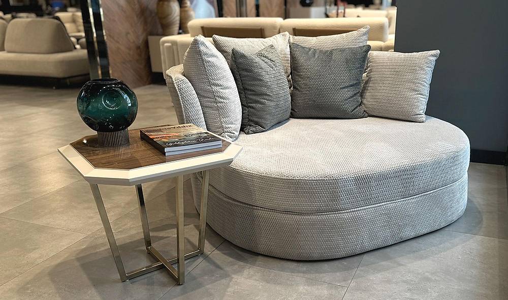 Mandu Resting Sofa - Beige