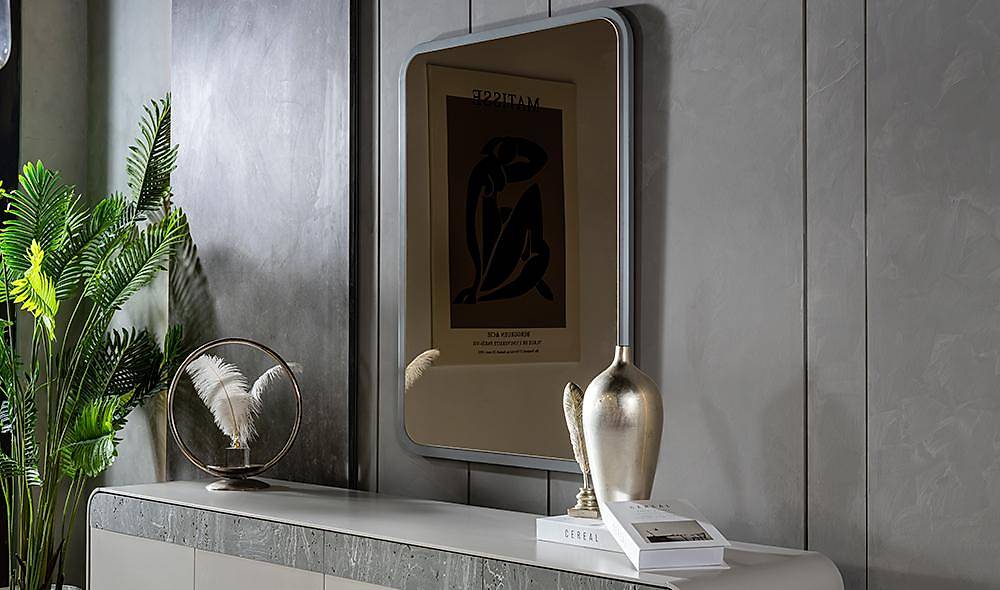 Elitare Console