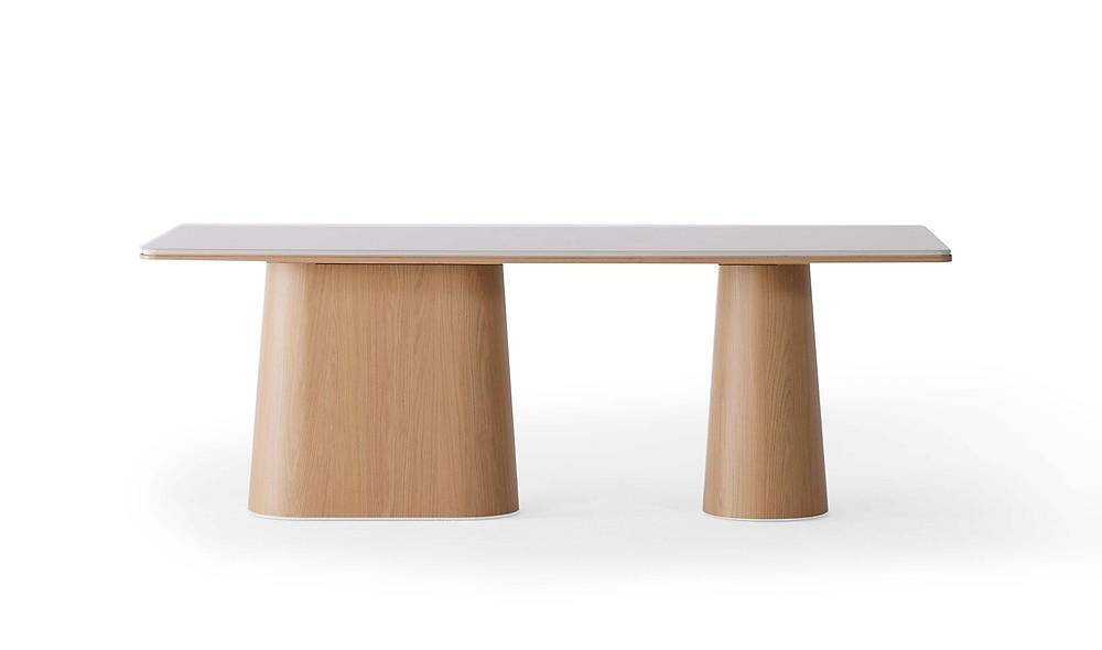 Evidence Dining Table Set