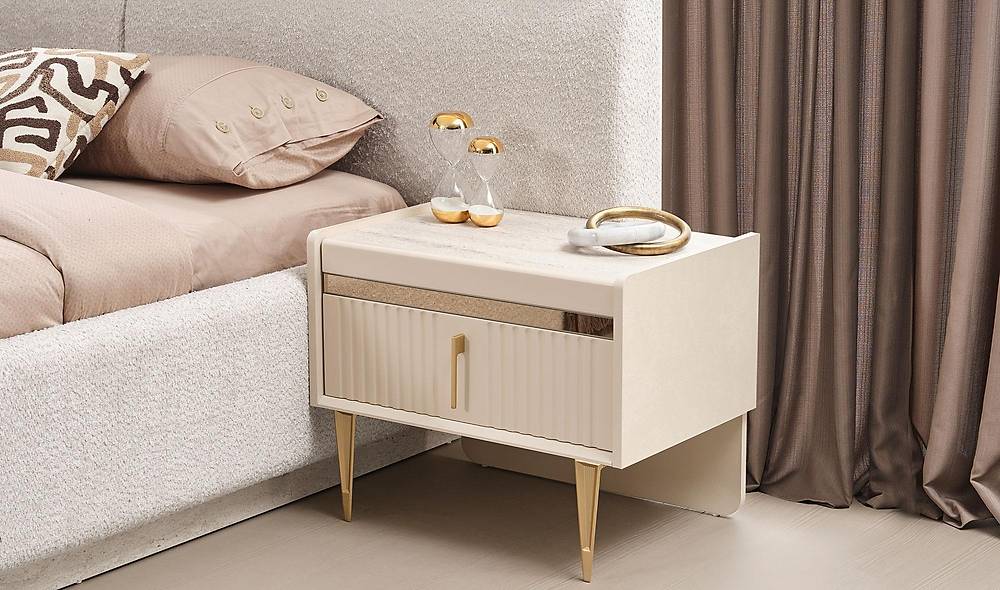 Prisman Bedstead and Headboard