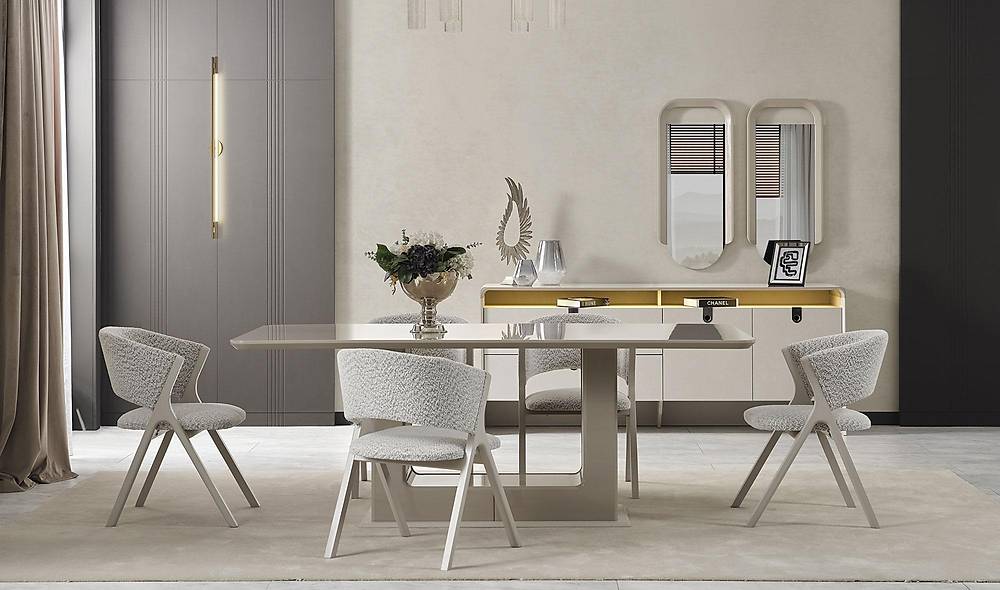 Mistral Dining Room