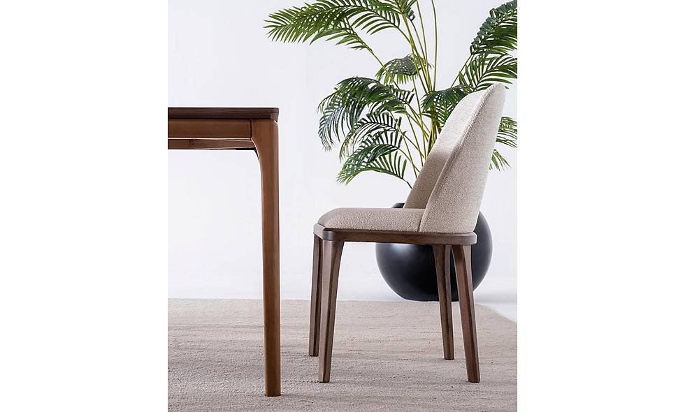 Nuga Dining Room
