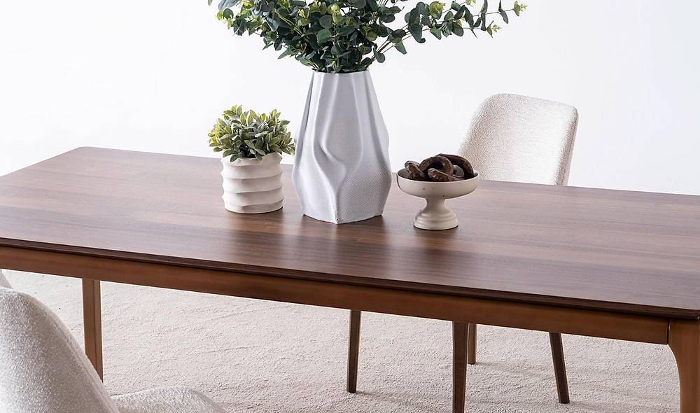 Nuga Dining Room