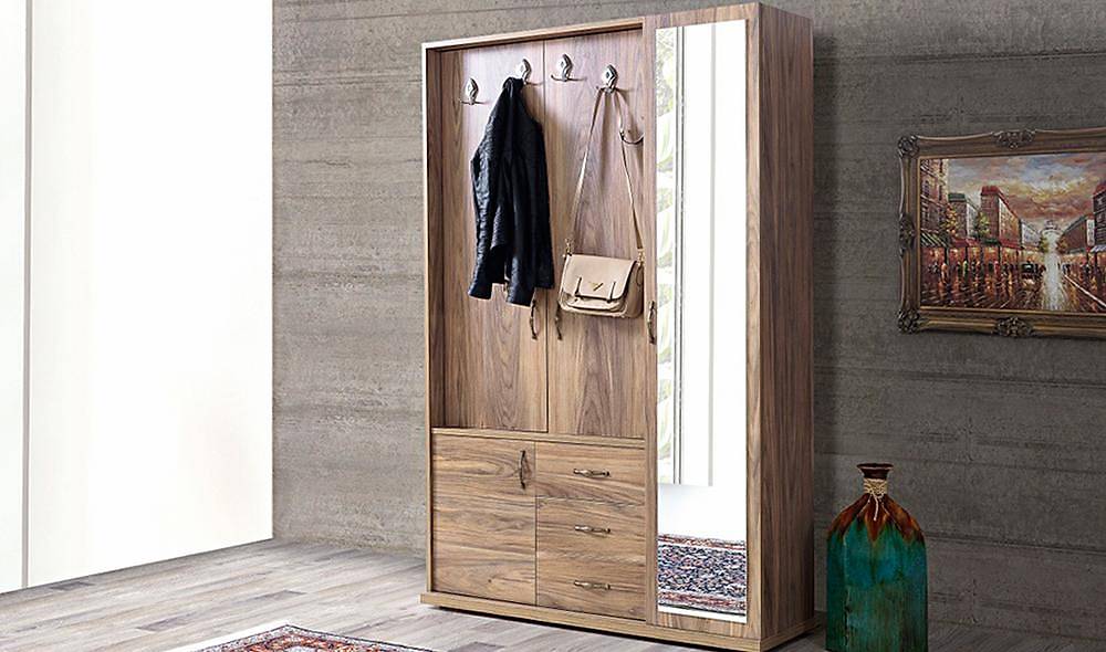 Kumru Coat Rack