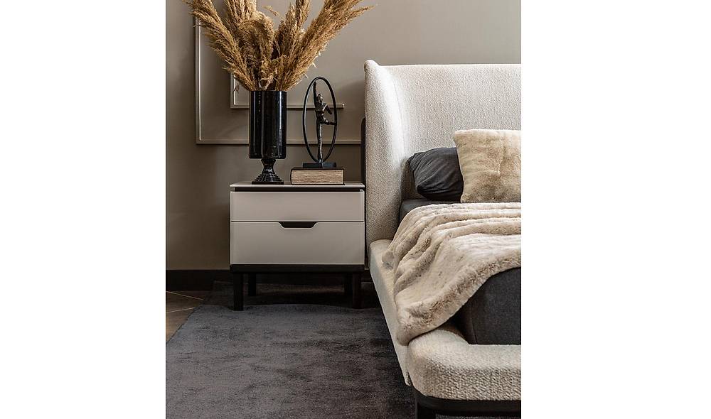 Collect Bedroom