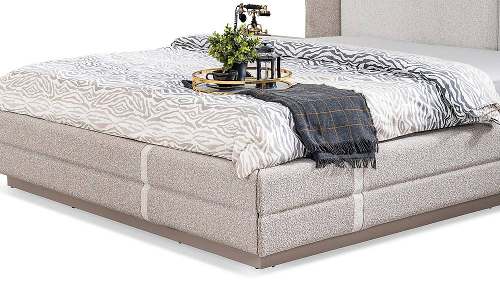Mariano Base Bedstead and Headboard
