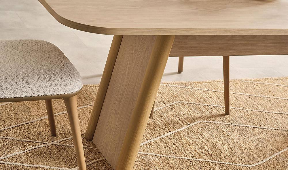 Lotus Dining Table Set