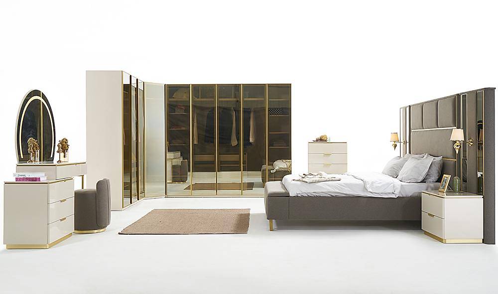 Kbrs Corner Bedroom
