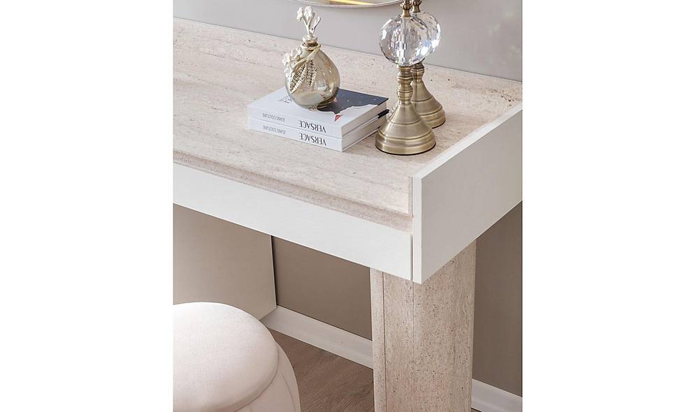 Axis Dresser