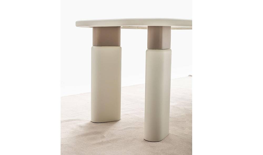 Reform Dining Table Set