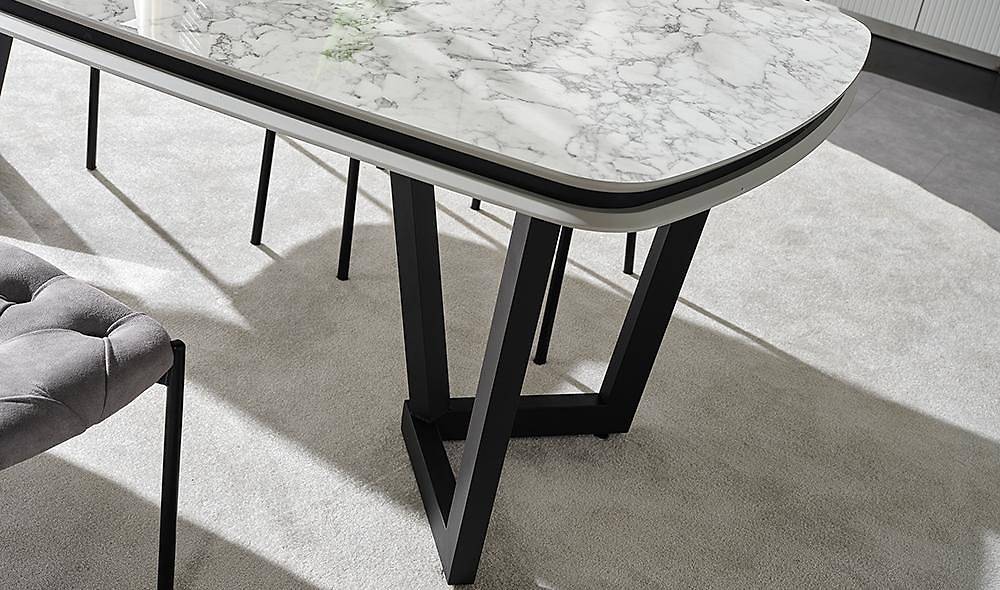 Mood Gray - Marble Dining Room
