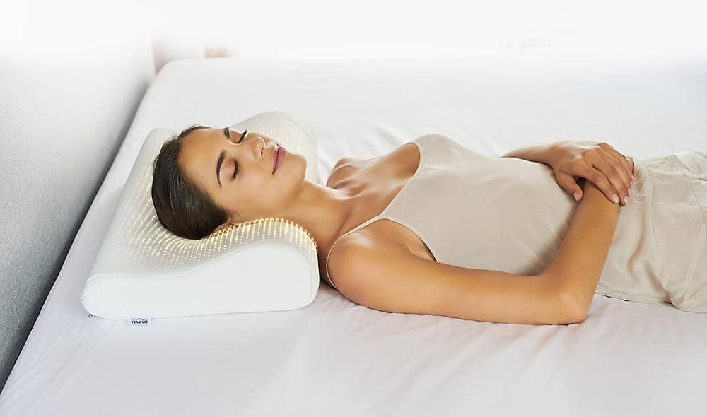 Yatsan Tempur Queen Pillow with Washable Cover L