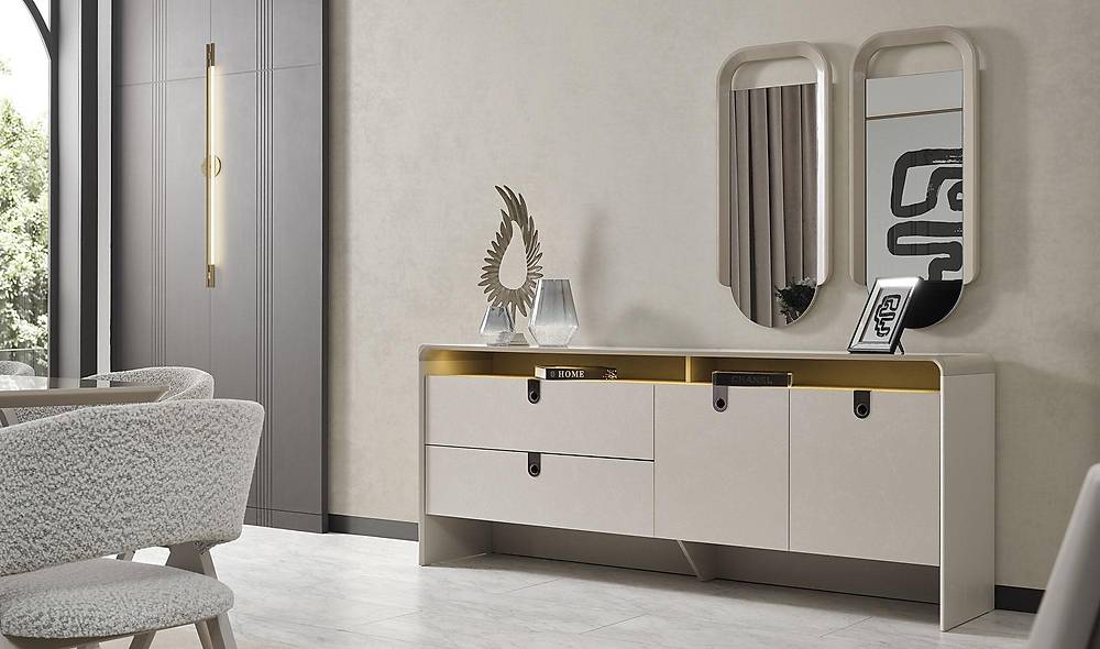 Mistral Dining Room