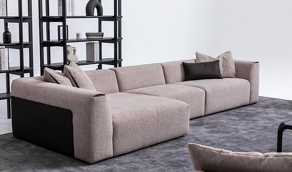 Deja Sofa Set