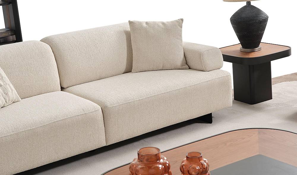 Latoya Sofa Set