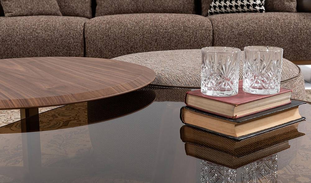 Selvare Coffee Table Set