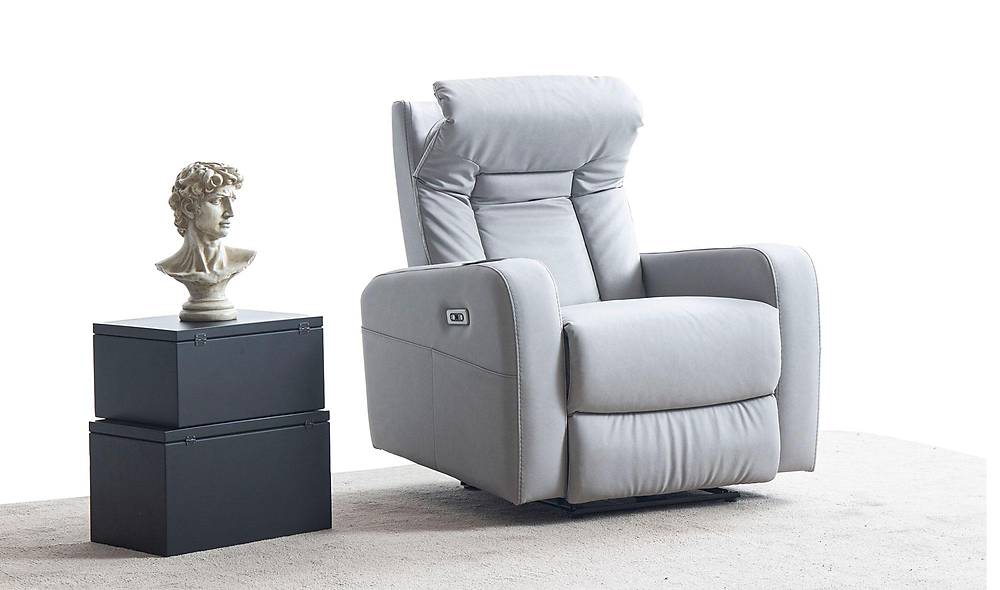 Mihenk Recliner