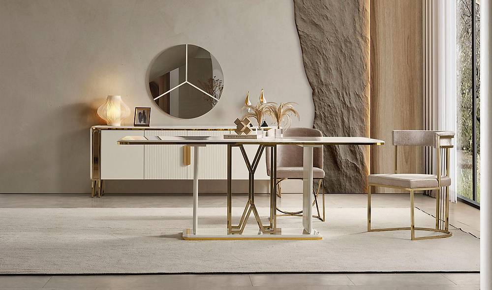 Misis Dining Room