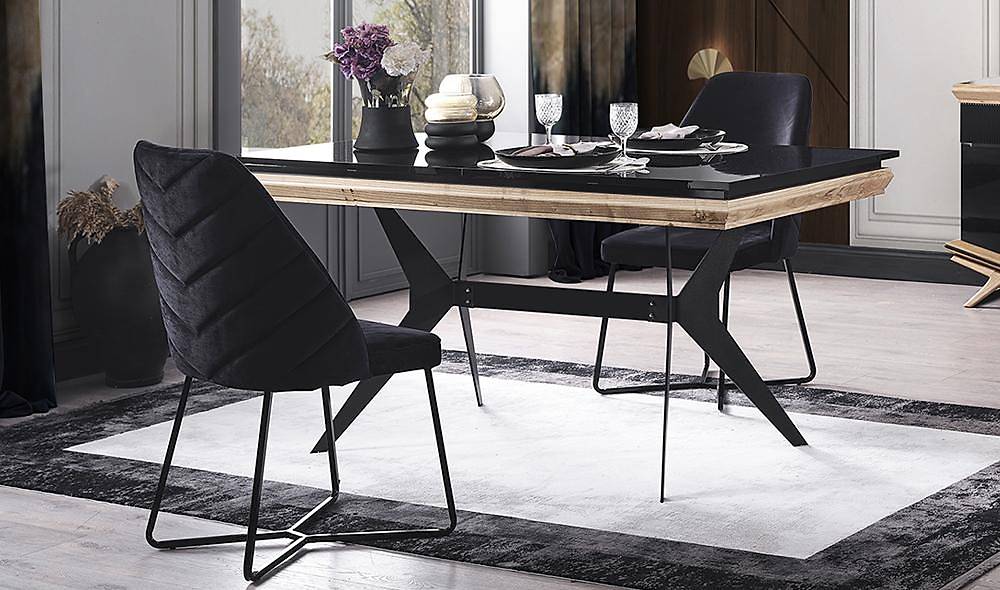 Larina Black Table Set