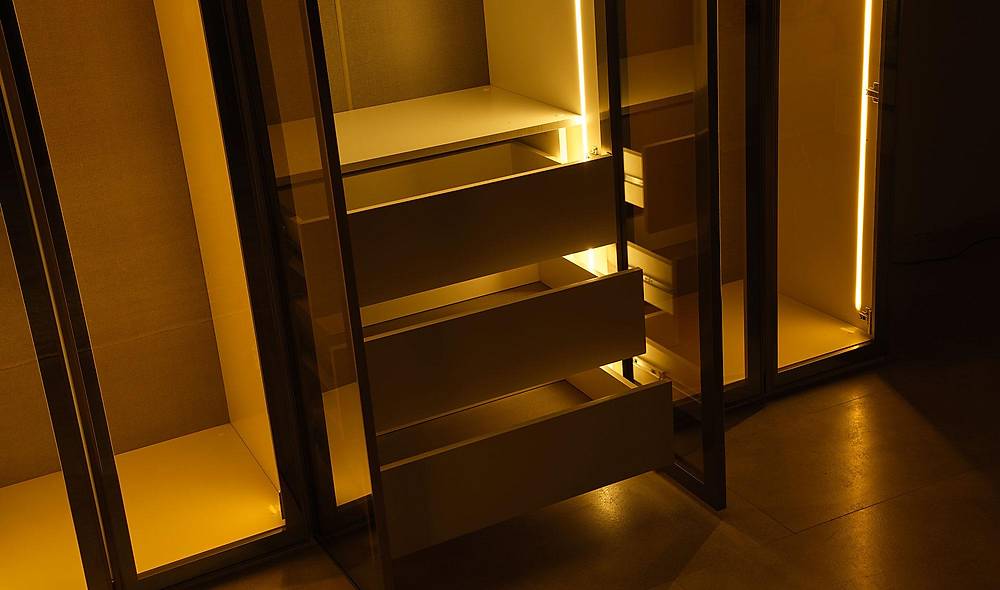 Solit Wardrobe - Corner Wardrobe