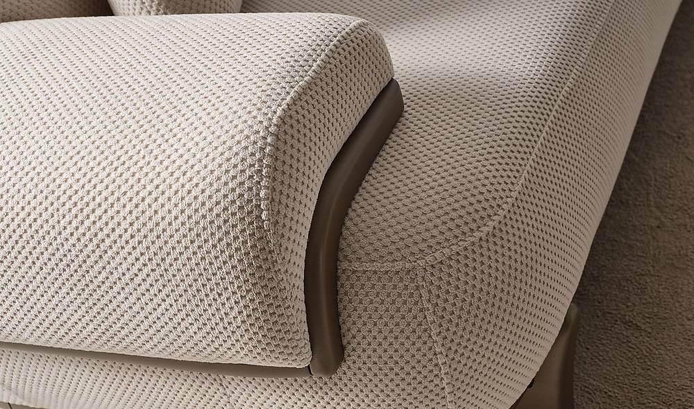 Tauna Sofa