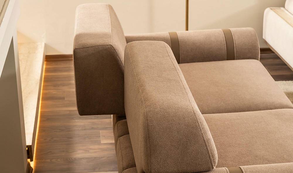 Arty Sofa Set