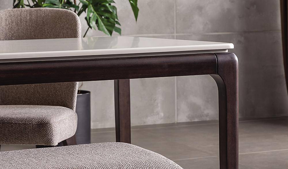 Albero Dining Room