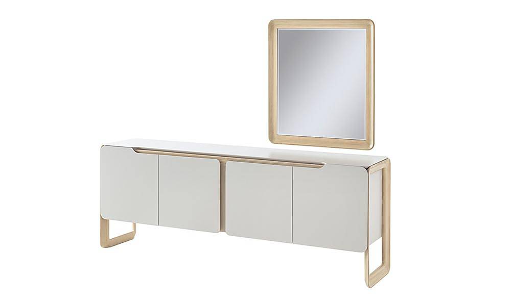 İnnova Console