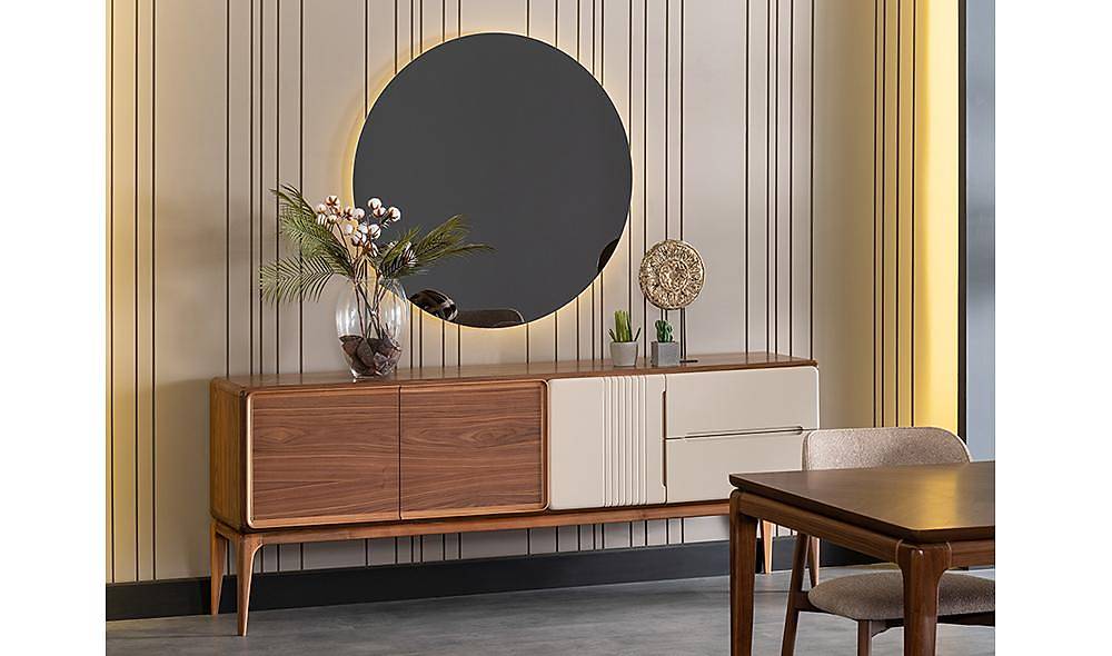 Behin Console