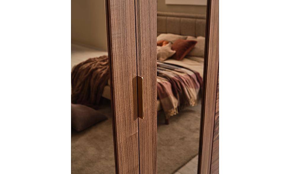 Aruba 6 Door Wardrobe