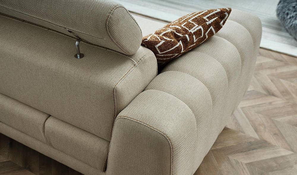 Vina Sofa