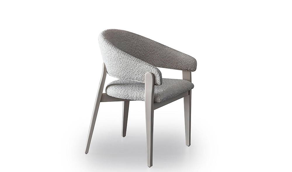 Tevalli Dining Table Set