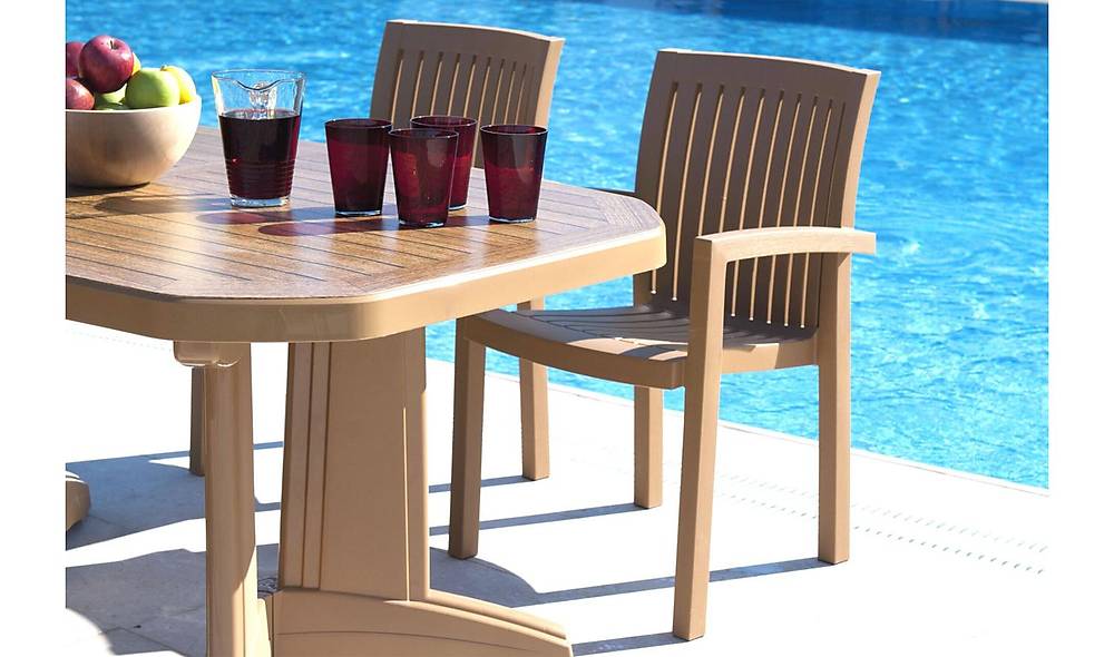 Neta Plastic Chair 4 Piece