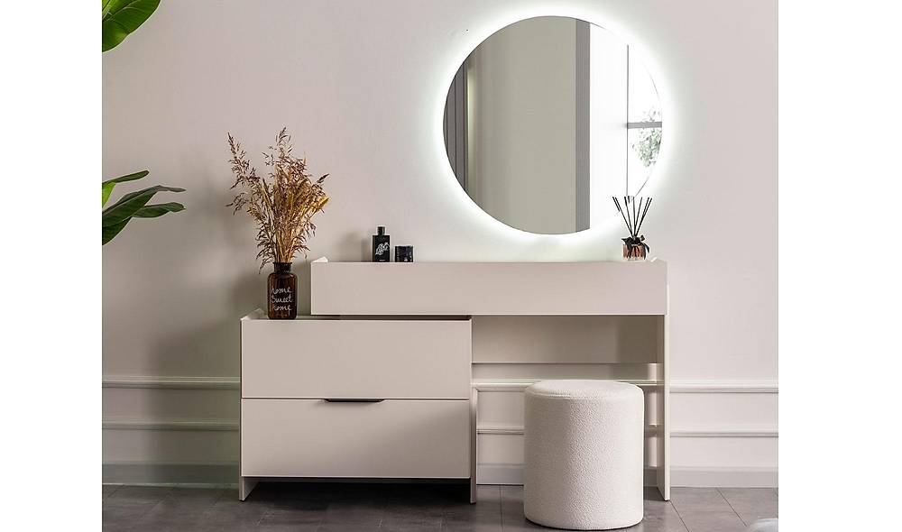 Rigel Bedroom - 6 Door
