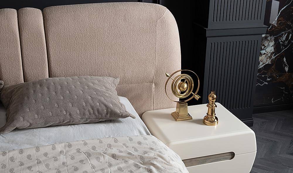 Beymen Bedstead and Headboard