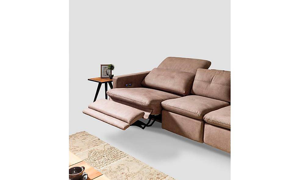 Alissa Sofa Set With Motor