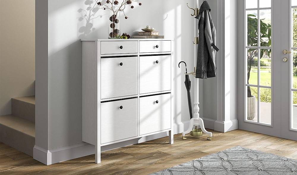 Almina Shoe Rack