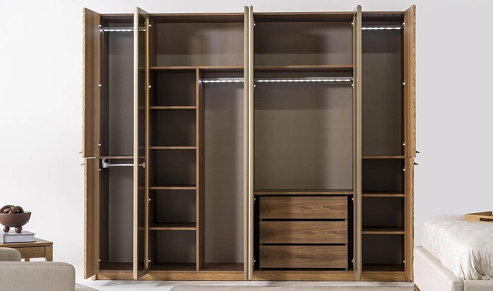 Opus Base Bedroom