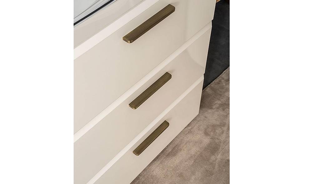 Montego Dresser