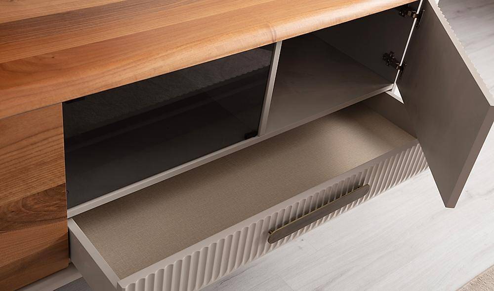 Briza Console