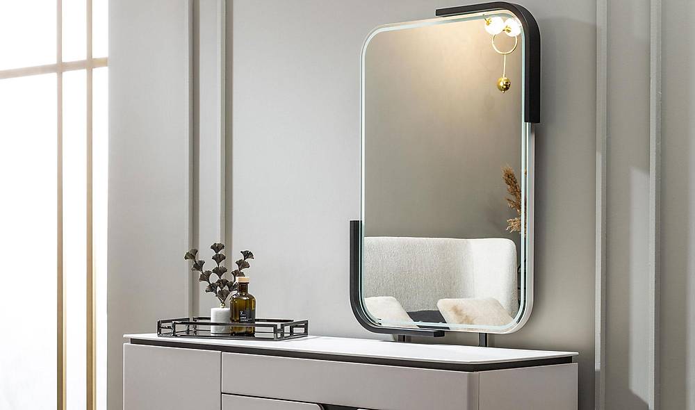 Collect Dresser