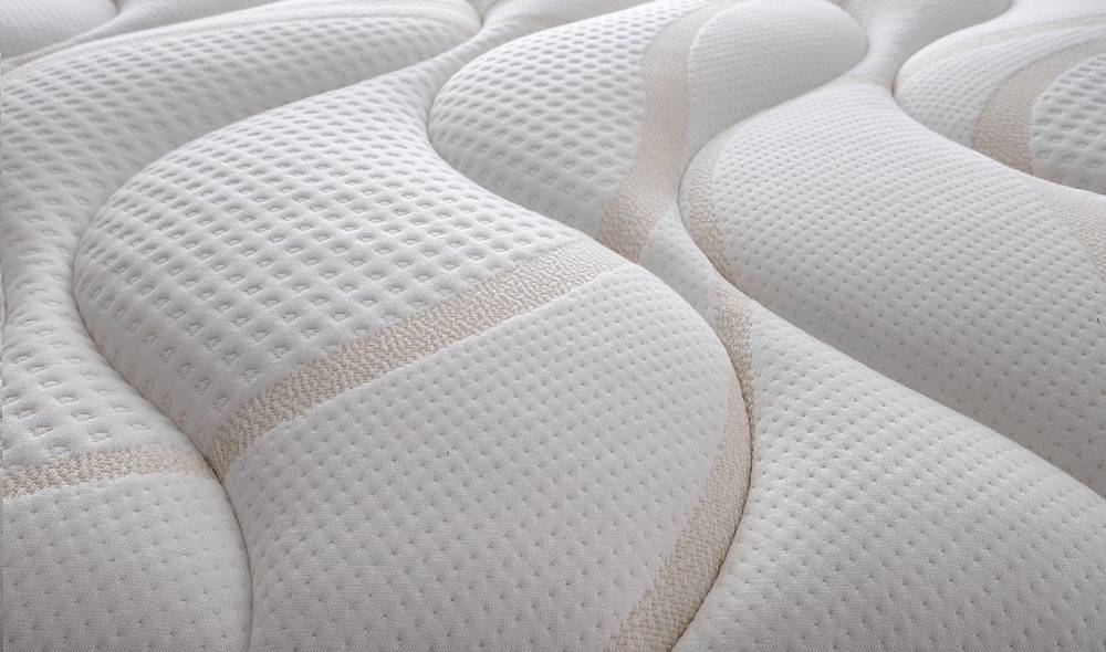 Pisa Base + Headboard + Bed