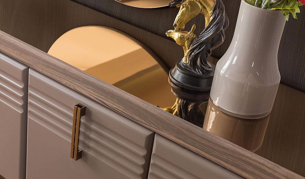 Lova Console