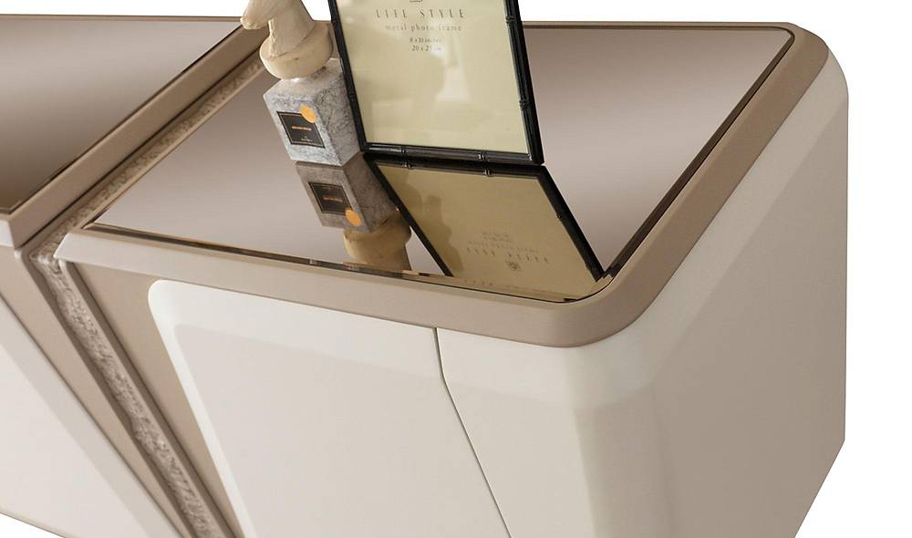 Naples Console