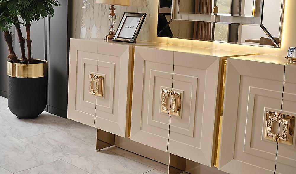 Canyon Console