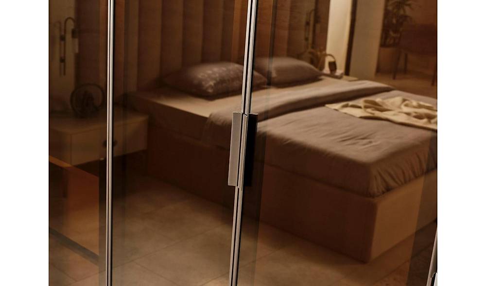 Claria 6 Door Wardrobe