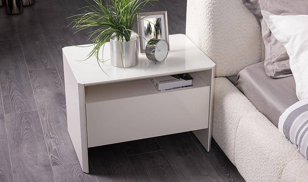 Simya Bedroom