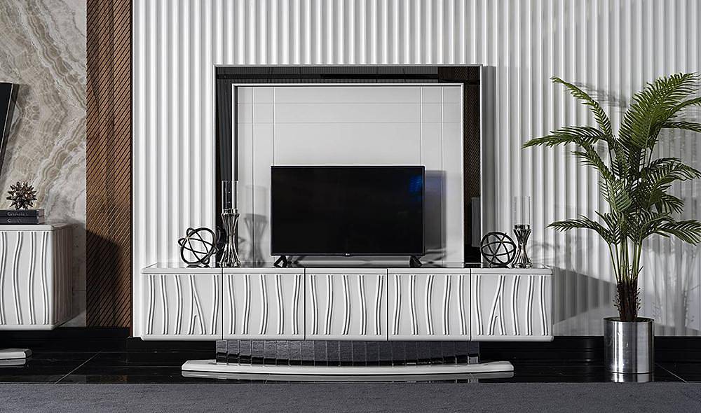 Voga Luxury Dining Room