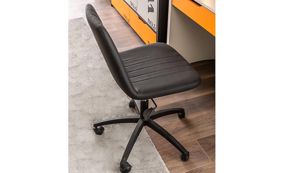 Zelis Study Desk