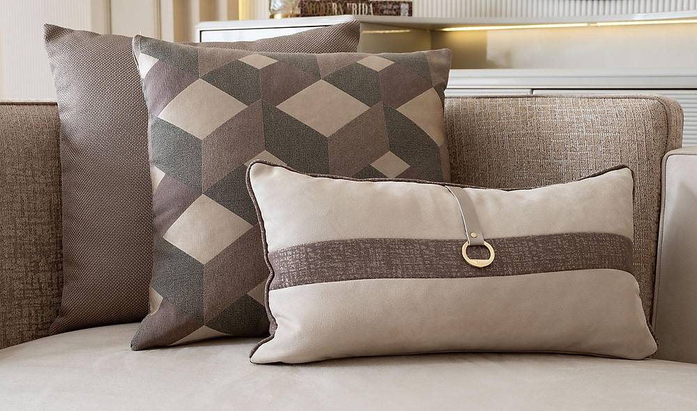 Alicent Sofa